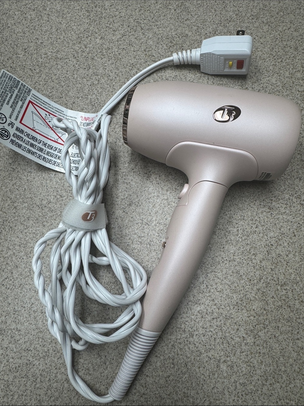 T3 Compact Hair Dryer in Blush Pink